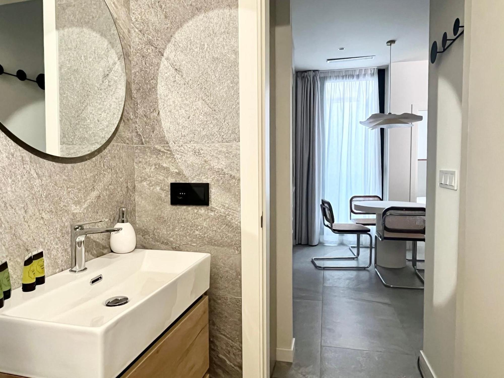 Feelathome O'Donnell Apartments Севилья Экстерьер фото
