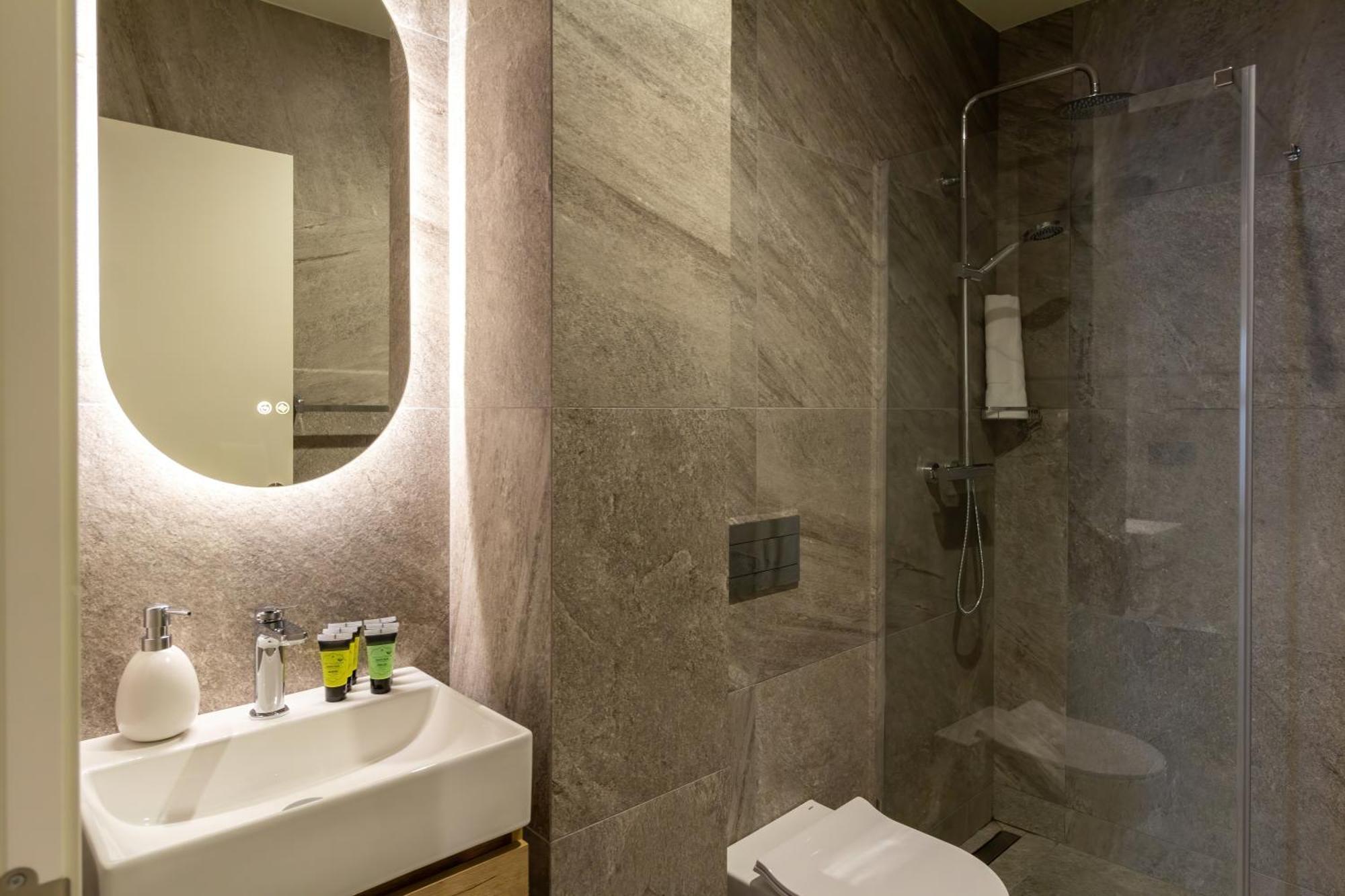 Feelathome O'Donnell Apartments Севилья Экстерьер фото