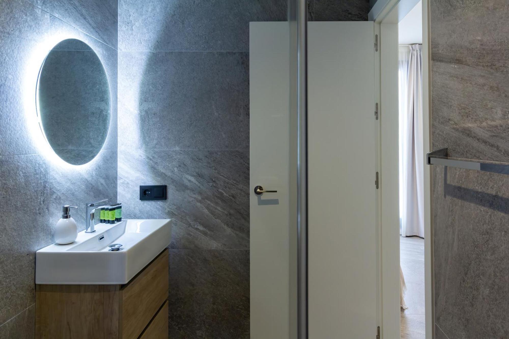 Feelathome O'Donnell Apartments Севилья Экстерьер фото